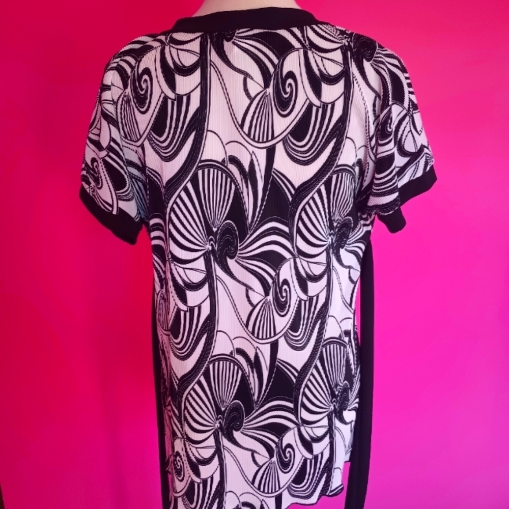 y2k Era Vision Apparel Ladies Black & White Stretch V-neck Blouse (Size Large) - Picture 6 of 7